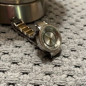 ⏱️  Watch- Elegant Silver and Gold Women's Watch